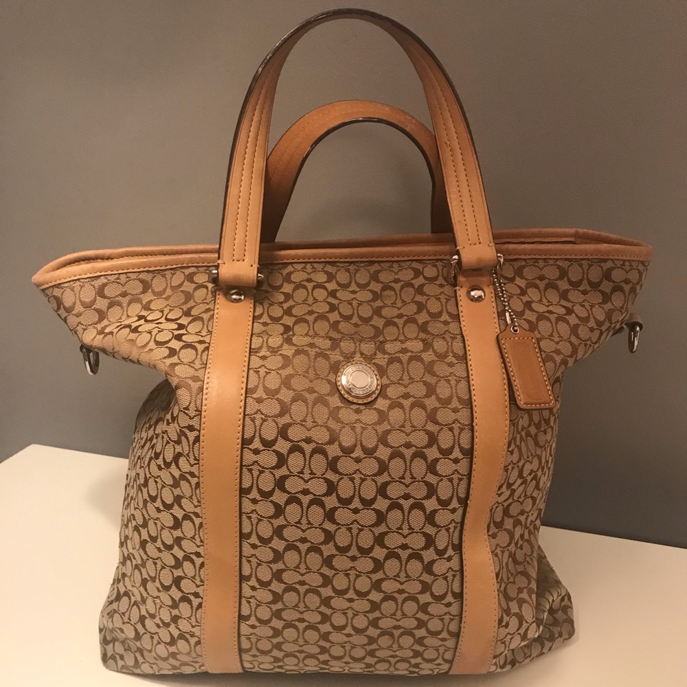 Signature Coach Tote